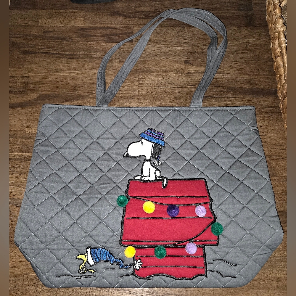Vera Bradley Ski Slope Snoopy & Woodstock Tote Bag